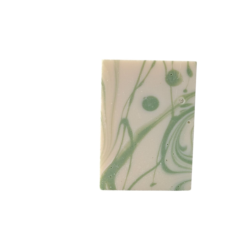 Margarita soap with bright green swirls, tangy lime, sparkling tangerine and a squeeze of neroli.